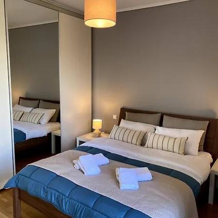 Luxury 4br With 3 Bathrooms In Marousi Apartment