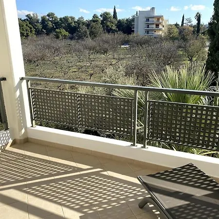 Luxury 4br With 3 Bathrooms In Marousi