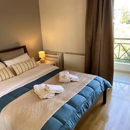 Luxury 4br With 3 Bathrooms In Marousi Apartment